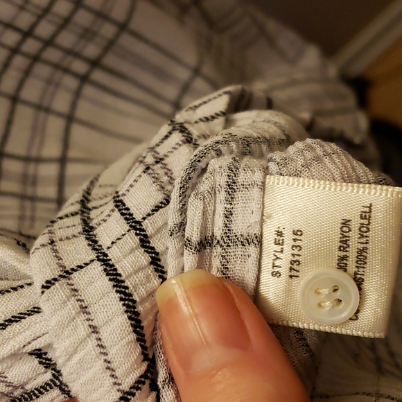 Blouse - Picture 3 of 7